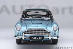 70288 1/18 ASTON MARTIN DB5 (CARIBBEAN PEARL/BLUE)