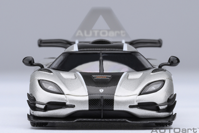 20042 1/64 KOENIGSEGG ONE : 1 (MOON GREY/CARBON BLACK /ORANGE ACCENTS)