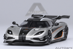 20042 1/64 KOENIGSEGG ONE : 1 (MOON GREY/CARBON BLACK /ORANGE ACCENTS)