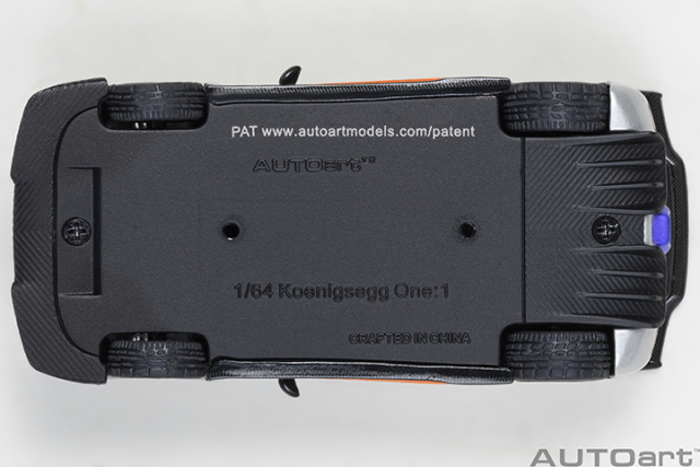 20042 1/64 KOENIGSEGG ONE : 1 (MOON GREY/CARBON BLACK /ORANGE ACCENTS)