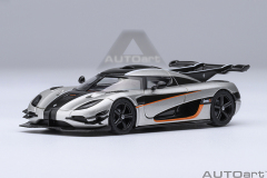 20042 1/64 KOENIGSEGG ONE : 1 (MOON GREY/CARBON BLACK /ORANGE ACCENTS)