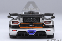 20042 1/64 KOENIGSEGG ONE : 1 (MOON GREY/CARBON BLACK /ORANGE ACCENTS)