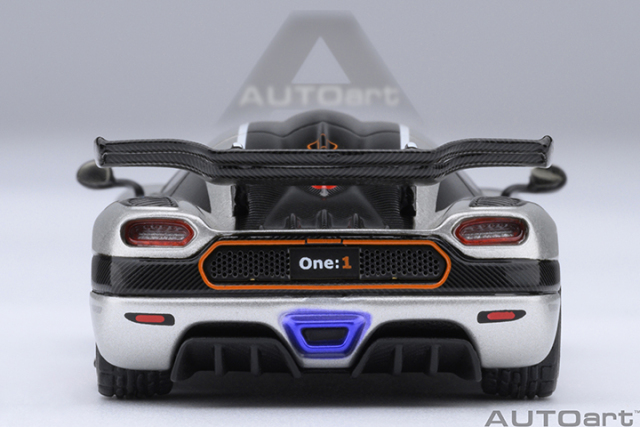 20042 1/64 KOENIGSEGG ONE : 1 (MOON GREY/CARBON BLACK /ORANGE ACCENTS)