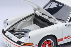 78026 1/18 PORSCHE 911 CARRERA 2.7 RS CIRCUIT WOLF
