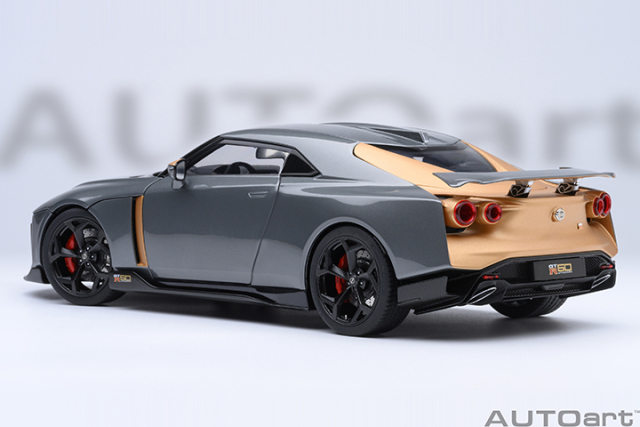 77510 1/18 NISSAN GT-R50 BY ITALDESIGN GOODWOOD VERSION (LIQUID KINETIC GREY / ENERGETIC SIGMA GOLD)