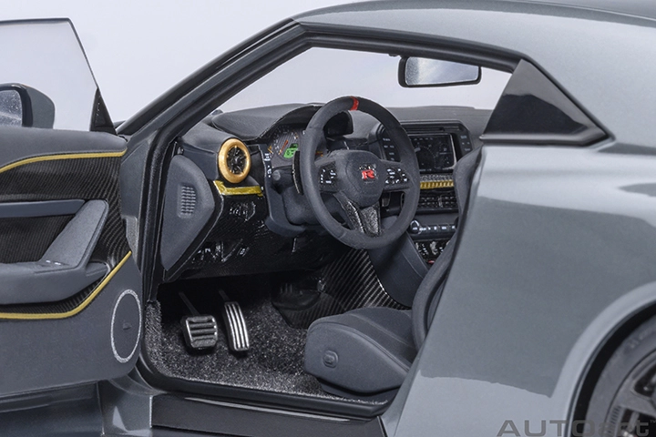 77510 1/18 NISSAN GT-R50 BY ITALDESIGN GOODWOOD VERSION (LIQUID KINETIC ...