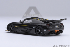 20043 1/64 KOENIGSEGG ONE : 1 (CLEAR CARBON FIBER/GOLD STRIPES)