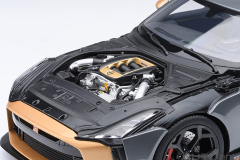 77510 1/18 NISSAN GT-R50 BY ITALDESIGN GOODWOOD VERSION (LIQUID KINETIC GREY / ENERGETIC SIGMA GOLD)