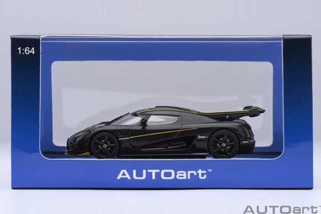 20043 1/64 KOENIGSEGG ONE : 1 (CLEAR CARBON FIBER/GOLD STRIPES)