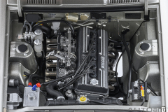 77477 1/18 NISSAN SKYLINE 2000 GT-R (KPGC110) TUNED VERSION (CARBON FIBER BONNET) (SILVER)