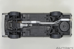 77477 1/18 NISSAN SKYLINE 2000 GT-R (KPGC110) TUNED VERSION (CARBON FIBER BONNET) (SILVER)