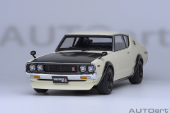 77478 1/18 NISSAN SKYLINE 2000 GT-R (KPGC110) TUNED VERSION (CARBON FIBER BONNET) (WHITE)