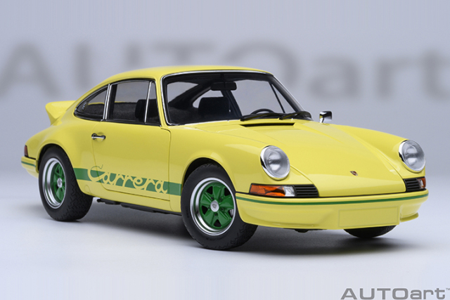 78033 1/18 PORSCHE 911 CARRERA 2.7 RS (LIGHT YELLOW/GREEN STRIPES)