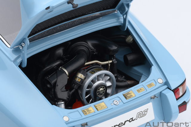 78032 1/18 PORSCHE 911 CARRERA 2.7 RS (GULF BLUE/BLACK STRIPES)