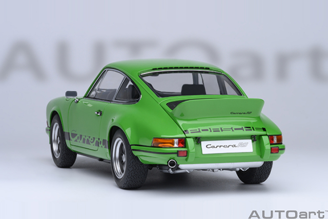 78034 1/18 PORSCHE 911 CARRERA 2.7 RS (VIPER GREEN/BLACK STRIPES)