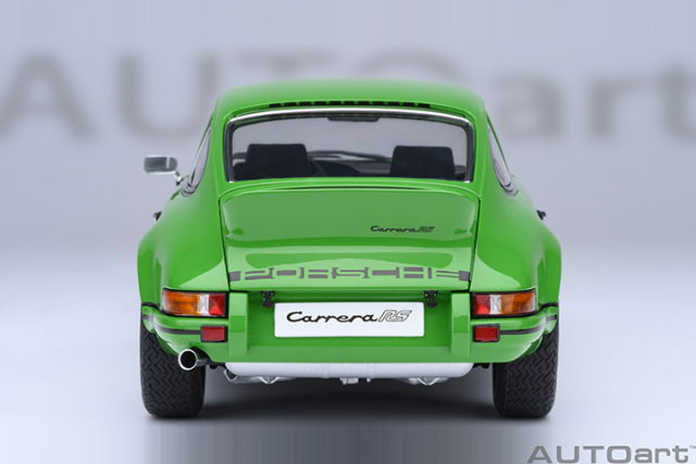 78034 1/18 PORSCHE 911 CARRERA 2.7 RS (VIPER GREEN/BLACK STRIPES)