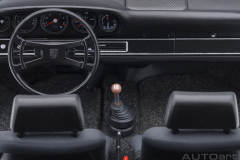 78034 1/18 PORSCHE 911 CARRERA 2.7 RS (VIPER GREEN/BLACK STRIPES)