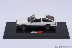 20031 1/64 TOYOTA SPRINTER TRUENO (AE86) "INITIAL D"
