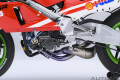 12566 1/12 HONDA NSR500 BARIBARI DENSETSU VERSION