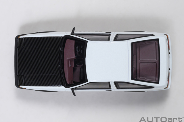 20036 1/64 TOYOTA SPRINTER TRUENO (AE86) INITIAL D PROJECT D FINAL VERSION