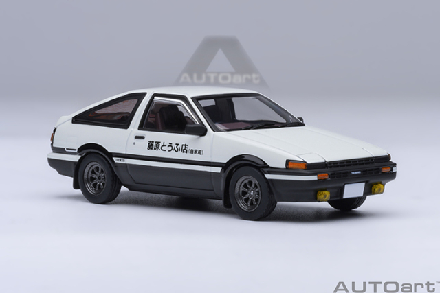 20031 1/64 TOYOTA SPRINTER TRUENO (AE86) "INITIAL D"