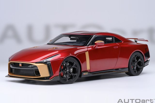77514 1/18 NISSAN GT-R50 BY ITALDESIGN (METALLIC RED / GOLD)