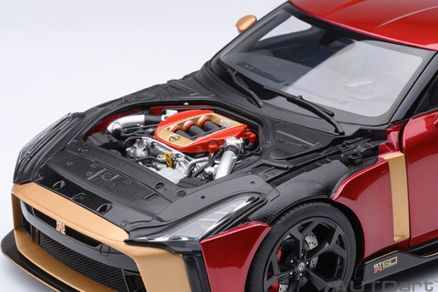 77514 1/18 NISSAN GT-R50 BY ITALDESIGN (METALLIC RED / GOLD)