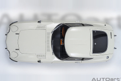 79546 1/18 TOYOTA 2000GT 1967 (WHITE)