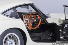 79546 1/18 TOYOTA 2000GT 1967 (WHITE)