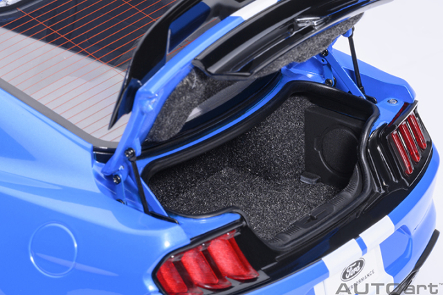 73094 1/18 FORD MUSTANG SHELBY GT500 (GRABBER BLUE)