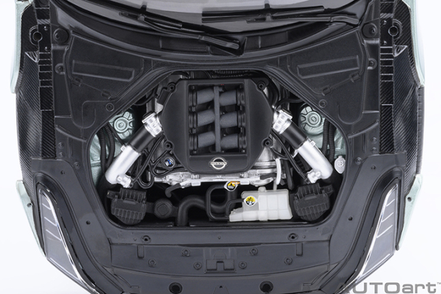 77512 1/18 NISSAN GT-R50 BY ITALDESIGN (METALLIC GREEN/BLACK)