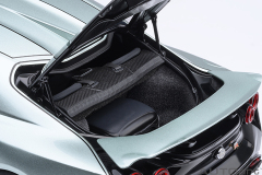 77512 1/18 NISSAN GT-R50 BY ITALDESIGN (METALLIC GREEN/BLACK)