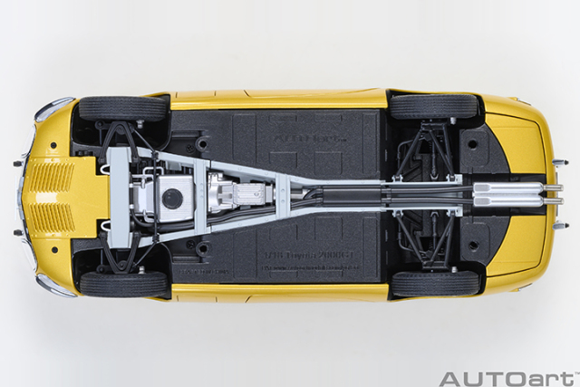 79549 1/18 TOYOTA 2000GT 1967 (GOLD)