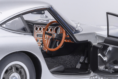 79548 1/18 TOYOTA 2000GT 1967 (SILVER)