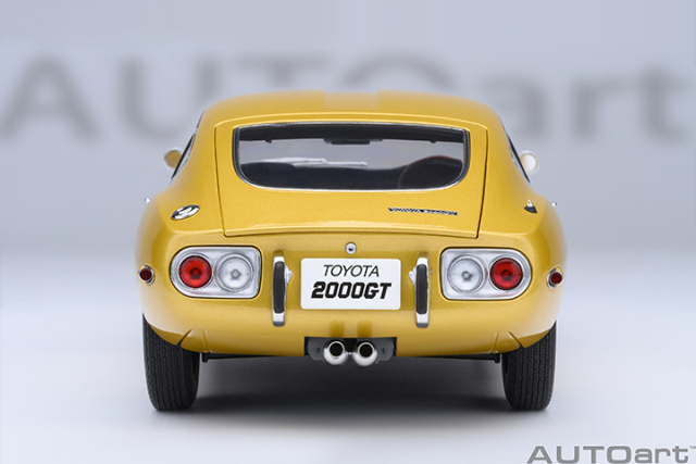 79549 1/18 TOYOTA 2000GT 1967 (GOLD)
