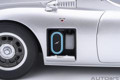 79548 1/18 TOYOTA 2000GT 1967 (SILVER)