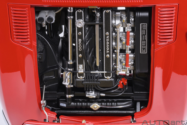 79547 1/18 TOYOTA 2000GT 1967 (RED)