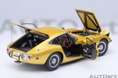 79549 1/18 TOYOTA 2000GT 1967 (GOLD)