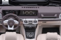 76356 1/18 MERCEDES-AMG G63 2019（DESIGNO BRILLIANT WHITE METALLIC)