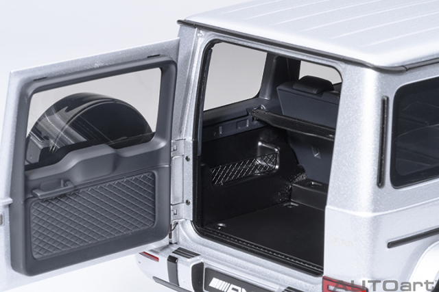 76358 1/18 MERCEDES-AMG G63 2019 (IRIDIUM SILVER METALLIC)