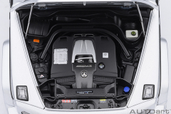 76358 1/18 MERCEDES-AMG G63 2019 (IRIDIUM SILVER METALLIC)