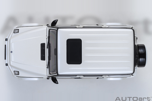 76356 1/18 MERCEDES-AMG G63 2019（DESIGNO BRILLIANT WHITE METALLIC)