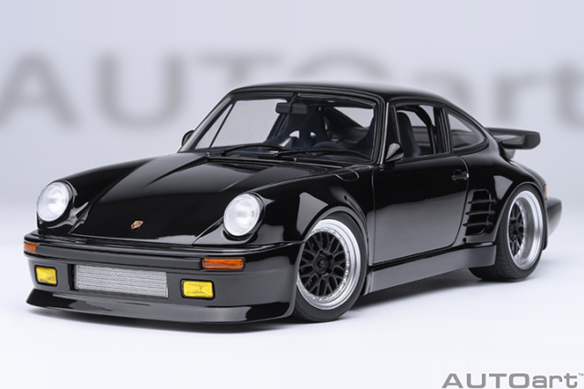 78158 1/18 PORSCHE 911 (930) TURBO WANGAN MIDNIGHT &quot;BLACKBIRD&quot; (COMIC #1 VERSION)