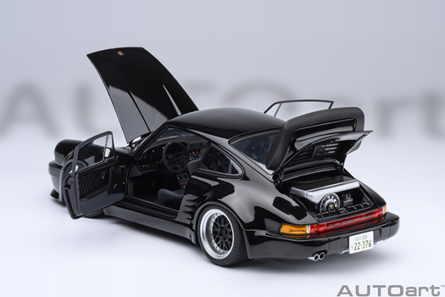 78158 1/18 PORSCHE 911 (930) TURBO WANGAN MIDNIGHT &quot;BLACKBIRD&quot; (COMIC #1 VERSION)