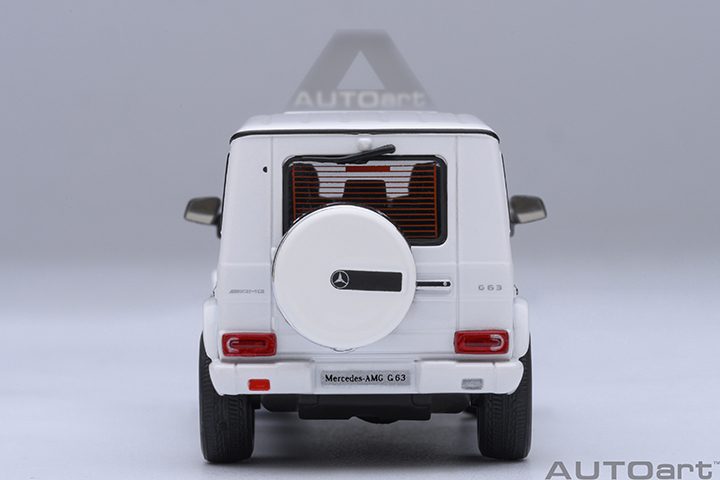 20112 1/64 MERCEDES-AMG G63 2017 (GLOSS WHITE)