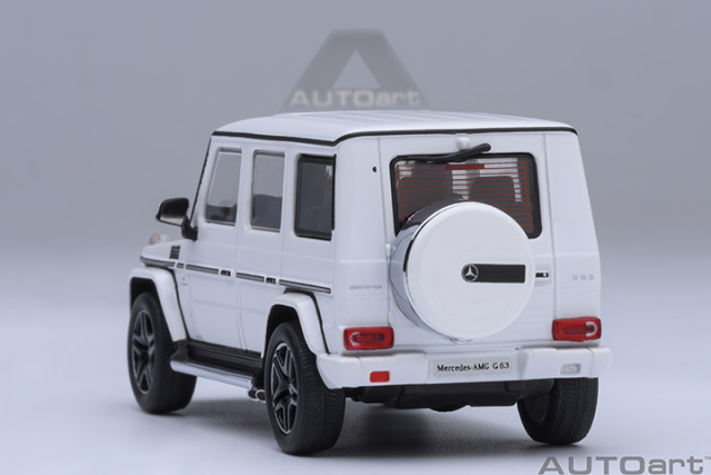 20112 1/64 MERCEDES-AMG G63 2017 (GLOSS WHITE)