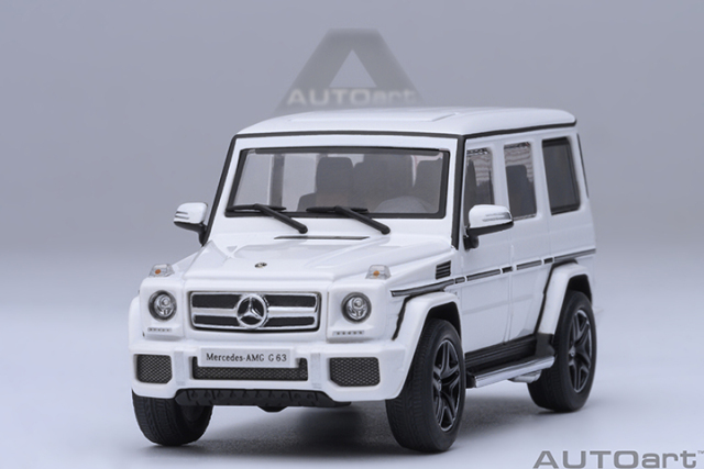 20112 1/64 MERCEDES-AMG G63 2017 (GLOSS WHITE)