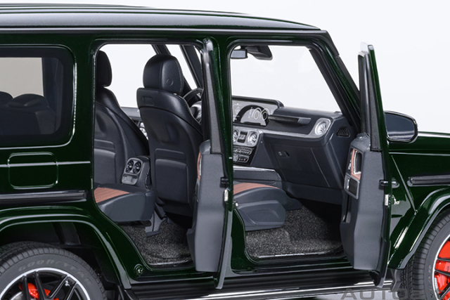 76355 1/18 MERCEDES-AMG G63 2019 (EMERALD GREEN METALLIC)