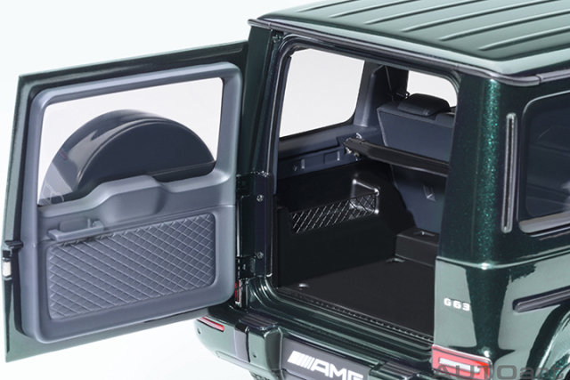 76355 1/18 MERCEDES-AMG G63 2019 (EMERALD GREEN METALLIC)