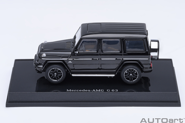 20113 1/64 MERCEDES-AMG G63 2017 (GLOSS BLACK)